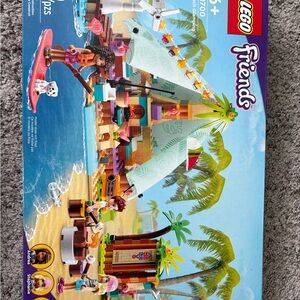 LEGO Friends Beach Glamping Set -